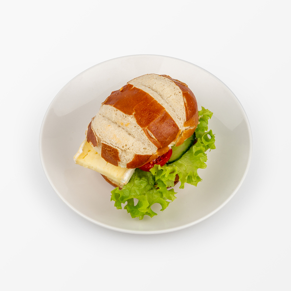 Kleine Laugenbrötchen Vegetarisch belegt