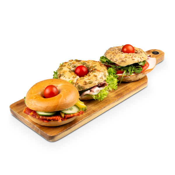 Bagels mit Fleisch belegt