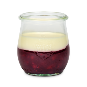 Rote Grütze mit Vanillesauce